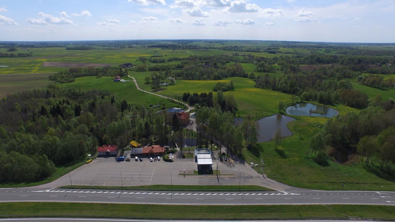 Piligrimo Uzeiga Motel Kadares Eksteriør bilde